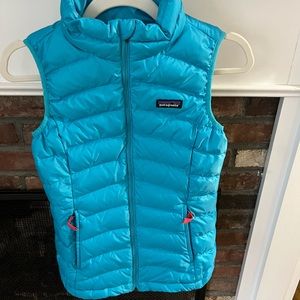 Aqua Blue Girls Patagonia puff vest